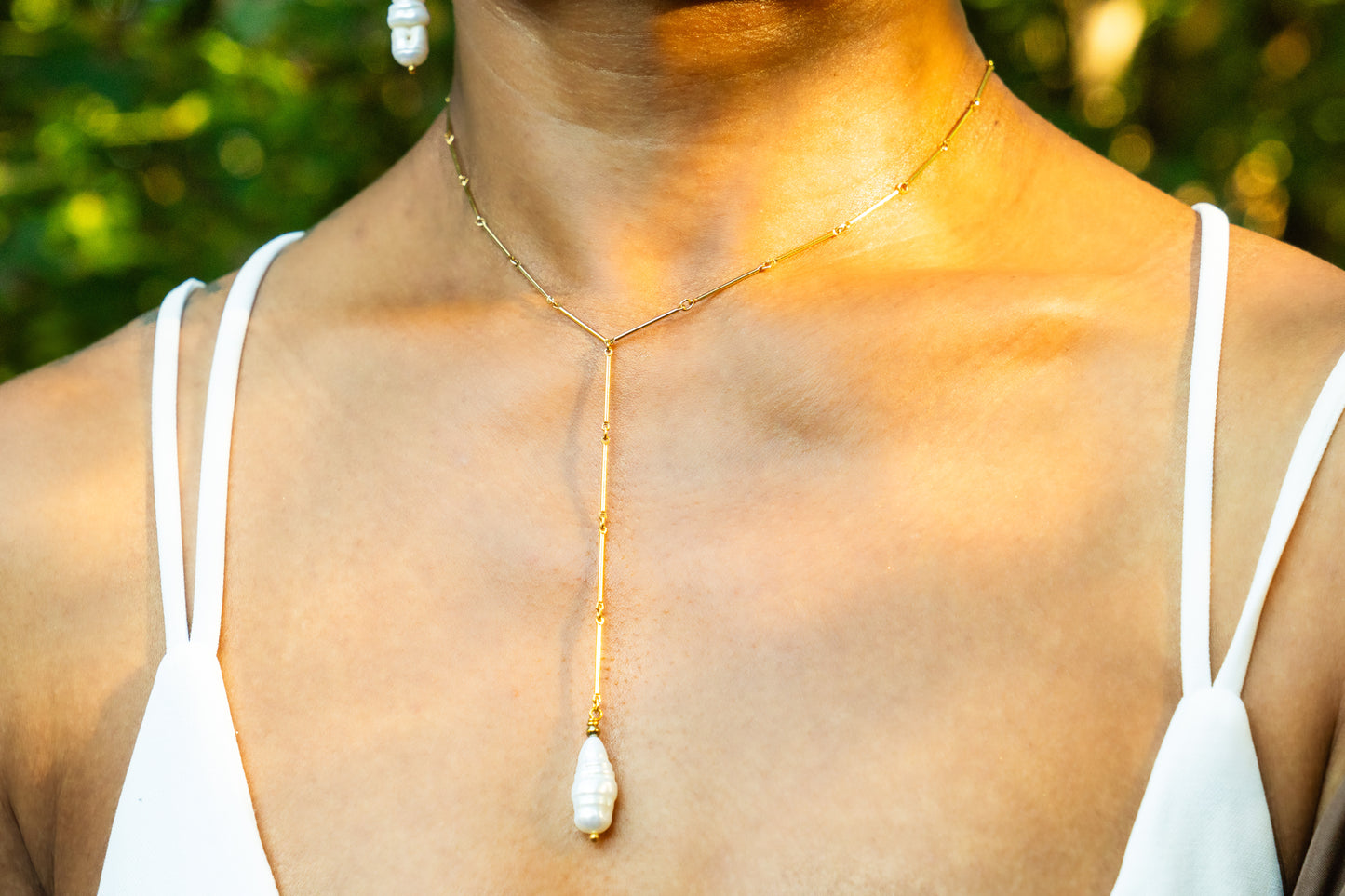 Elia Pearl Y Necklace