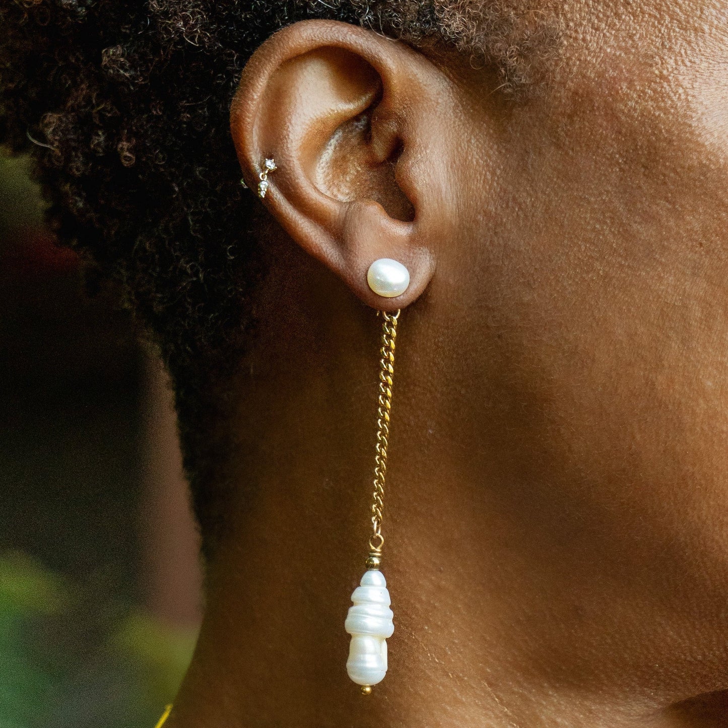 Elia Pearl Earrings (2 in 1)