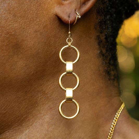 *Elle Magazine Pick | Zephyr Chain Earrings- Gold